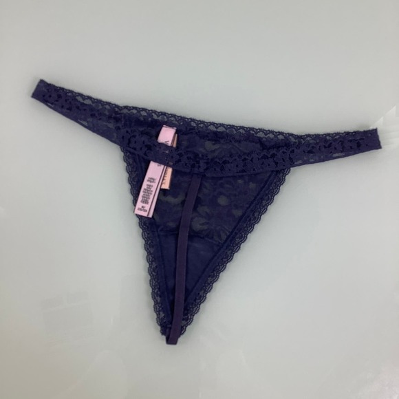 Victoria’s Secret V-String Thong Panties size Medium NWT - Picture 3 of 8